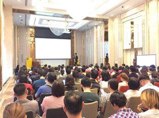 Krungsri Payroll Seminar บริหารชีวิต พิชิตเป้าหมาย